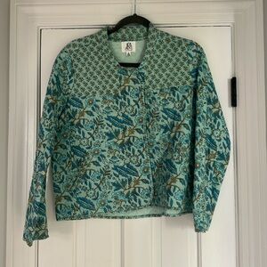 Quilted lightweight jacket size small